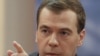 Медведев: Орусия мигранттарга муктаж