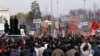 Акция протеста в Бишкеке. 24 марта 2005 года.