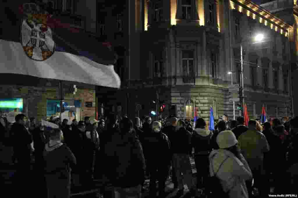 Protest Dveri ispred Republičke izborne komisije u beogradu