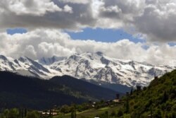 Від на Сванскі хрыбет з ваколіцаў Месціі, Верхняя Сванэтыя