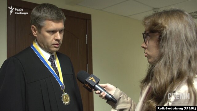 Суддя Вищого господарського суду України Олександр Сибіга каже, що все своє задекларує