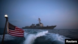 Distrugătorul american USS Truxtun în apele Mării Negre în apropierea coastelor Bulgariei și României