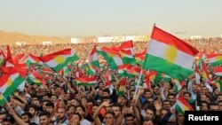 Pamje e një tubimi të kurdëve në Irak në mbështetje të referendumit për pavarësi 