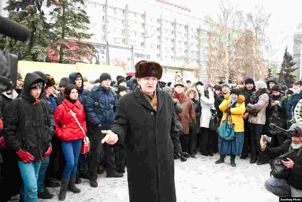 Russia -- A meeting (of who?) in Krasnoyarsk, 10Dec2011