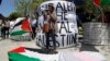 Демонстрация палестинцев перед Генконсульством Израиля в Лос-Анджелесе 