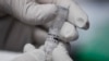 У п'ятницю вакцинують перші кілька десятків жителів, а з понеділка – по 200-300 осіб щодня, каже Руслан Ільницький