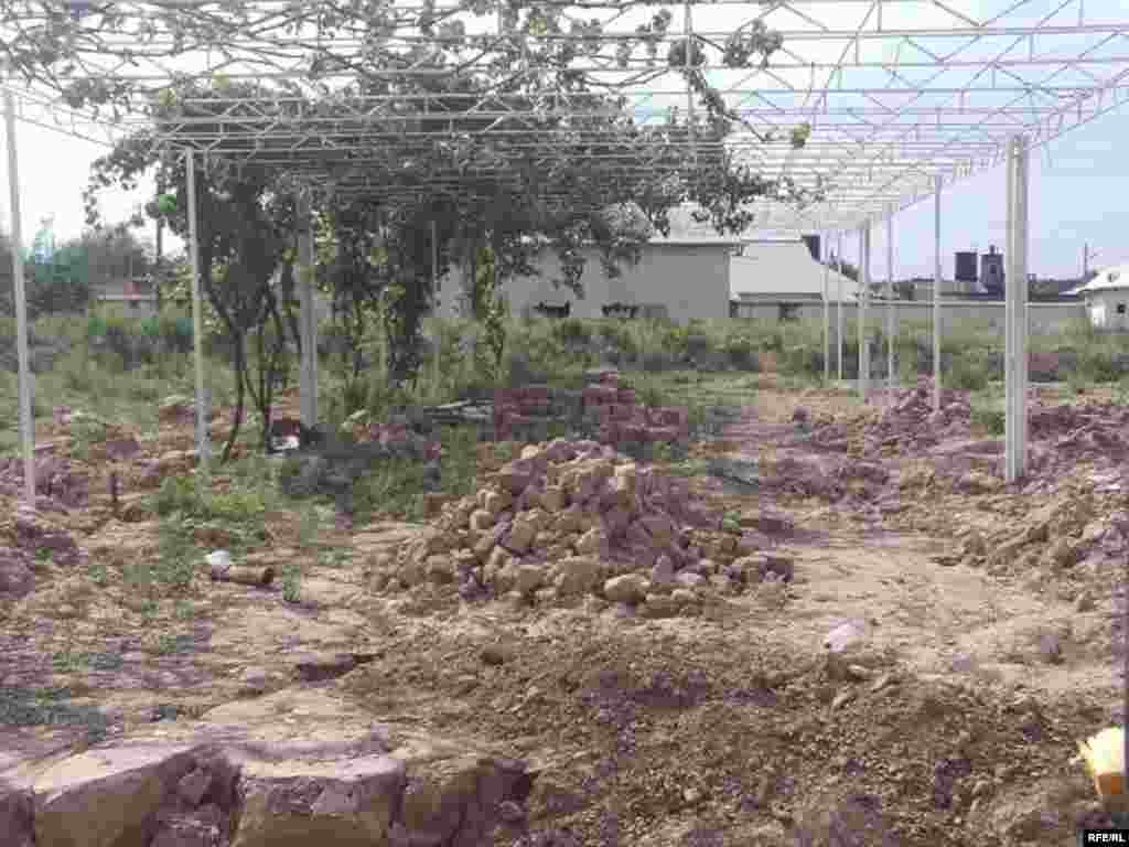 Кӯлоб пас аз як соли селхезӣ #20