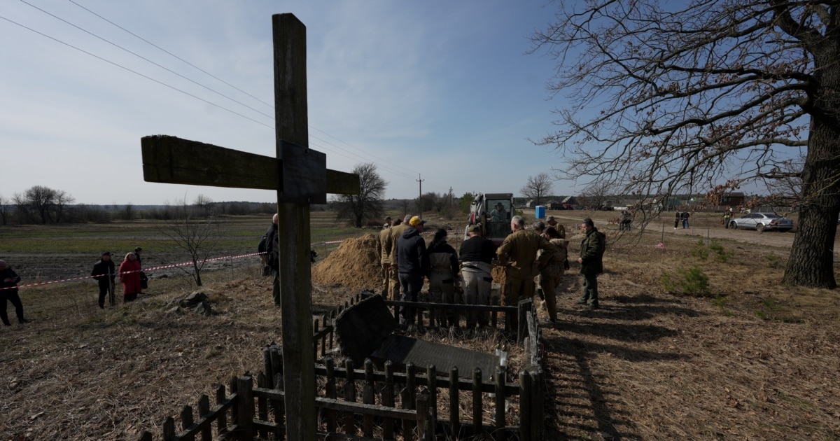 У селі Угли на Рівненщині завершили пошукові роботи без виявлення масових поховань