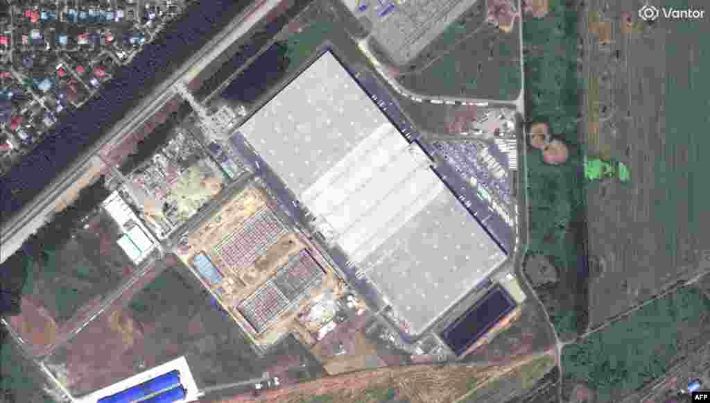 A Wildberries warehouse in Krasnodar, Russia, on July 21 and then again on August 5, about two weeks after a Ukrainian drone strike.