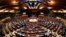 После девятичасовых дебатов и дискуссий ПАСЕ утвердила резолюцию, позволяющую российской делегации вернуться в организацию