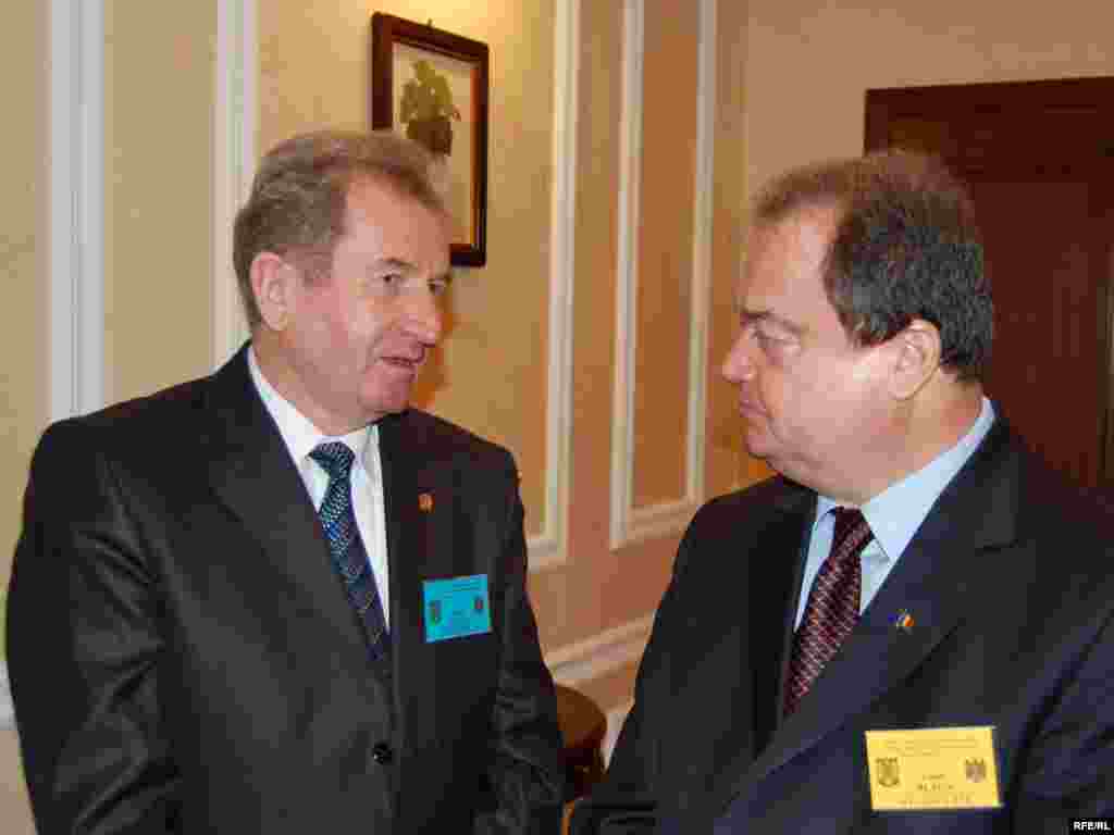 Schimb de impresii între miniștri de interne