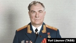 Дзьмітрый Язаў, 1987 год