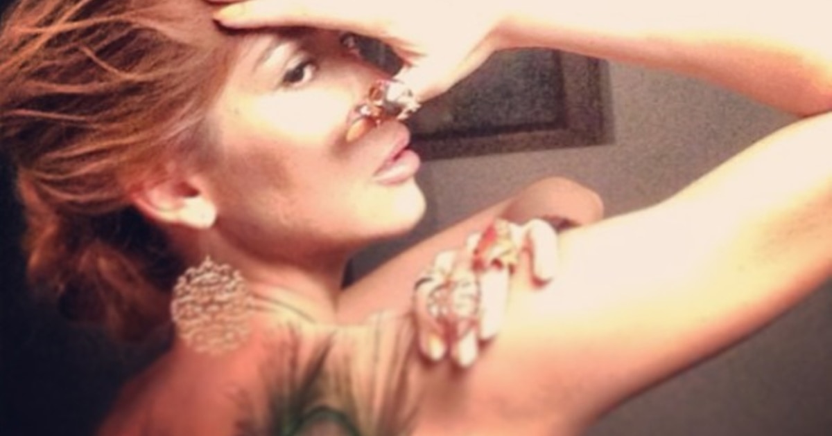 Imogen Tomas va Leyton Brukfildning uy qurilishi porno videosi Eski fohishalar sikilib ketishadi