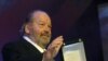 Bud Spencer receiving an award in Cairo in 2004.