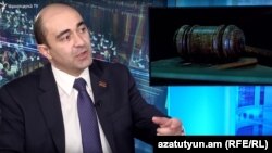 Руководитель оппозиционной парламентской фракции «Лусавор Айастан» Эдмон Марукян в студии Азатутюн ТВ, Ереван, 6 февраля 2020 г.