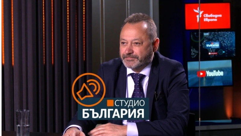 "Почти няма пари". Как кабинетът "Желязков" изхарчи занапред средствата за пътища