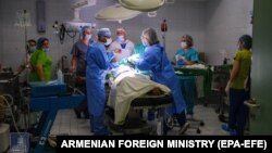 В одной из больниц Карабаха оказывается медицинская помощь раненому гражданину, 28 сентября 2020 г.