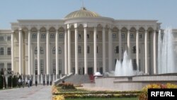 Дворец Наций Кохи Миллат в Душанбе.
