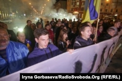 На митинг протеста против условий, подписанных в Минске, вышло более 300 человек