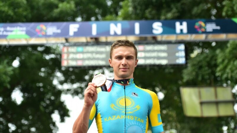 Алексей Луценко завоевал на Азиаде вторую золотую медаль