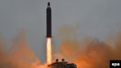 Запуск баллистической ракеты "Мусудан" в Северной Корее (архивное фото)