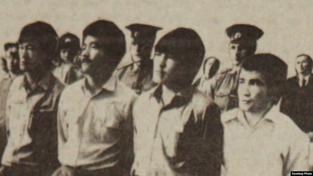 Төрттік порно көру