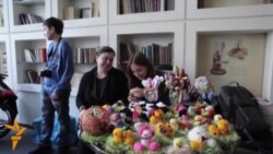 أخبار مصوّرة 17/04/2014: من الاحتجاج المناهضة لروسيا في أوكرانيا إلى المعرض من بيض عيد الفصح في جورجيا