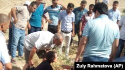 Даңгарада чет элдик туристтерге кол салуу болгондон кийин, 29-июль, 2018-жыл. 