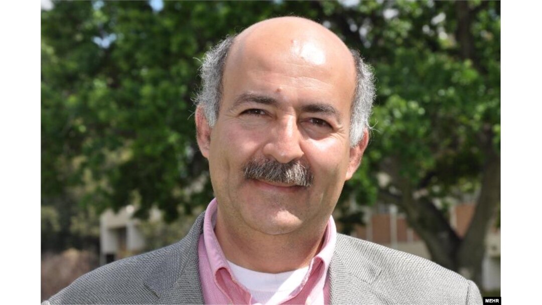 بهرام مبشر، کیهانشناس ایرانی