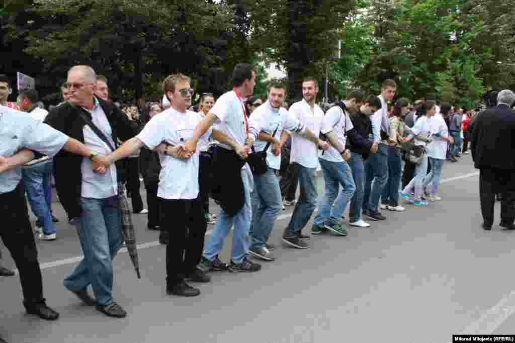BiH - Sarajevskim protestima za JMBG podršku demostracijama pružili su građani Banjaluke, 12. juni 2013. 