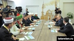 Путинның Казанда мөселман дин әһелләре белән очрашуы, 25 гыйнвар 2017