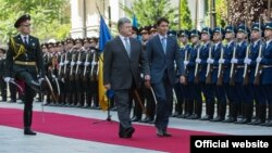 Петро Порошенко і Джастін Трюдо під час зустрічі в Києві, 11 липня 2016 року