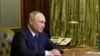 Vlagyimir Putyin az orosz Biztonsági Tanács szentpétervári ülésén 2022. október 10-én
