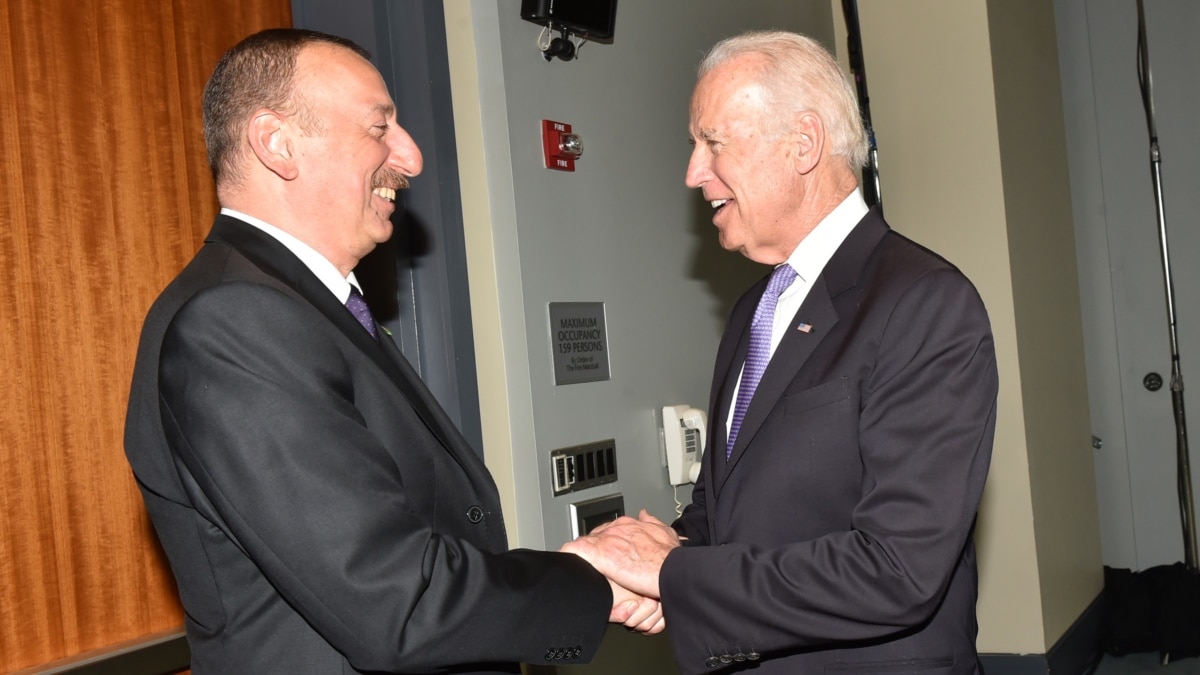 Biden calls on Aliyev to complete the peace treaty with Armenia this year