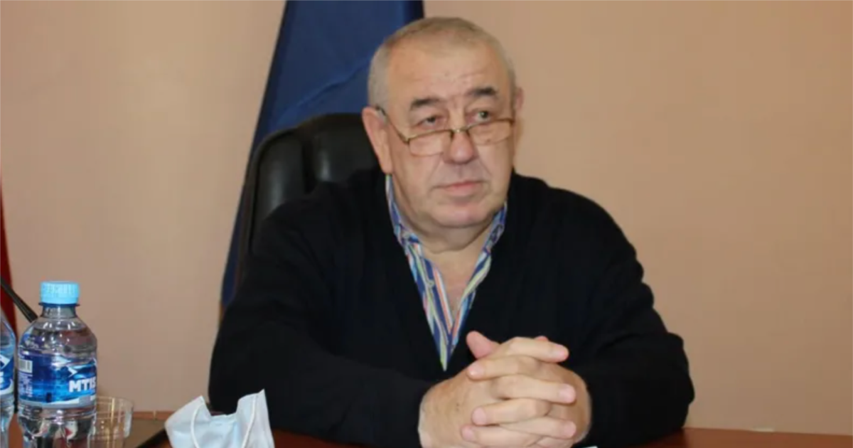 კანდელაკთან ერთად, ალკოჰოლის უკანონოდ წარმოებისთვის დაკავებულ გორის საკრებულოს წევრს პატიმრობა გირაოთი შეუცვალეს