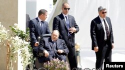 Абдельазіз Бутефліка після інсульту в 2013 році рідко з’являвся на публіці