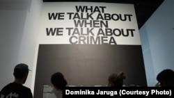 Фото с выставки «О чем мы говорим, когда говорим о Крыме»