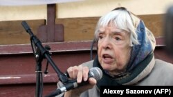 Людмила Алексеева, ресейлік құқық қорғаушы, Мәскеу Хельсинки тобының жетекшісі.