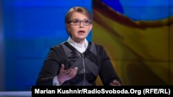 Юлія Тимошенко заявляє, ніби розслідування почали Європейське управління з питань протидії зловживанням та шахрайству (OLAF) і Офіс розслідувань тяжкого шахрайства Великої Британії