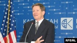 АҚШ-тың Қазақстандағы уақытша сенімді өкілі Джон Ордвей.