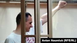 Олег Сенцов после вынесения приговора