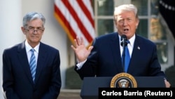 Президент США Дональд Трамп объявляет о назначении Джерома Пауэлла главой ФРС. Архивное фото.