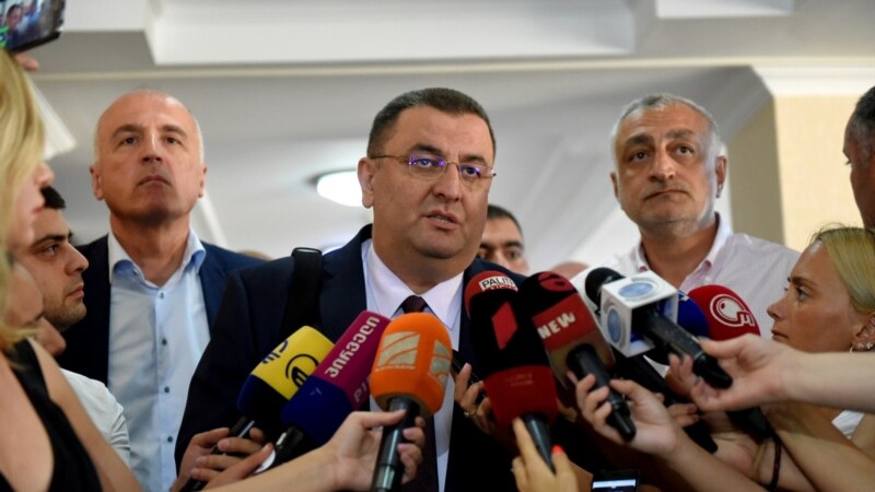 Тбилисский суд определил учредителям «ТВС банка» залог в 700 тыс. лари каждому