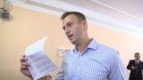 grab: navalny with ballot