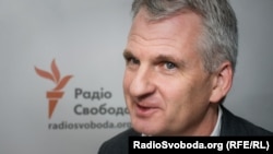 Timothy David Snyder, professor of history at Yale University, has waged a one-man campaign against Russian claims that Ukraine is not "a real country.