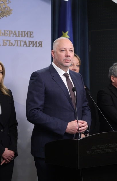 Правителството на Росен Желязков подаде оставка Това съобщи премиерът на