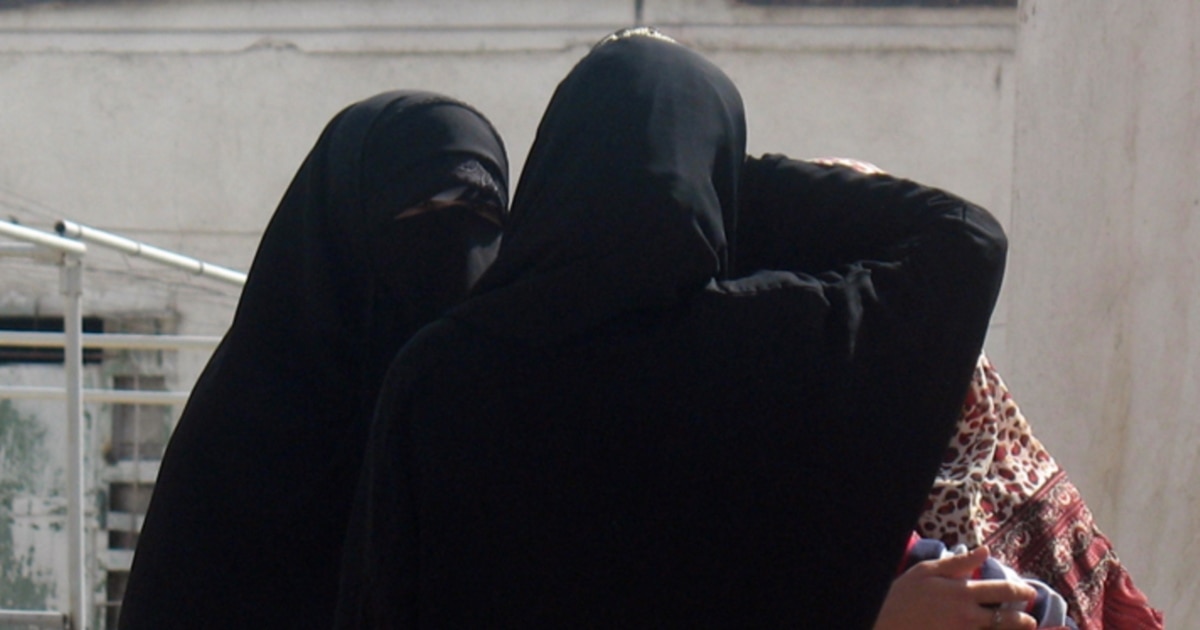 Басқа адамдардың әйелдерінің суреттері