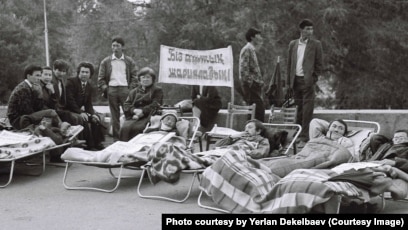 Желіде шлюха қорлаған моносок