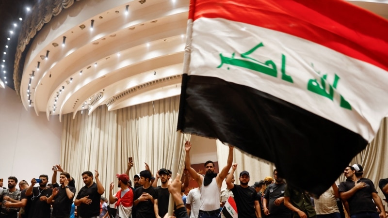 Demonstranti upali u parlament u Bagdadu 
