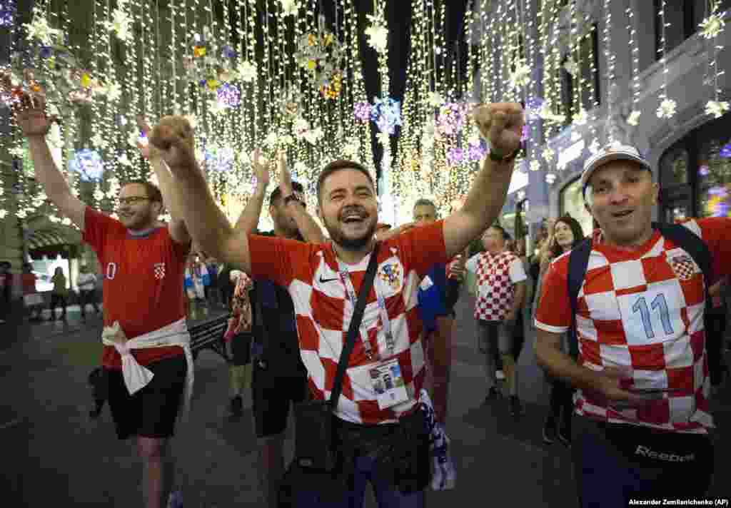 Hrvatski navijači koji su došli bodriti reprezentaciju u Rusiji